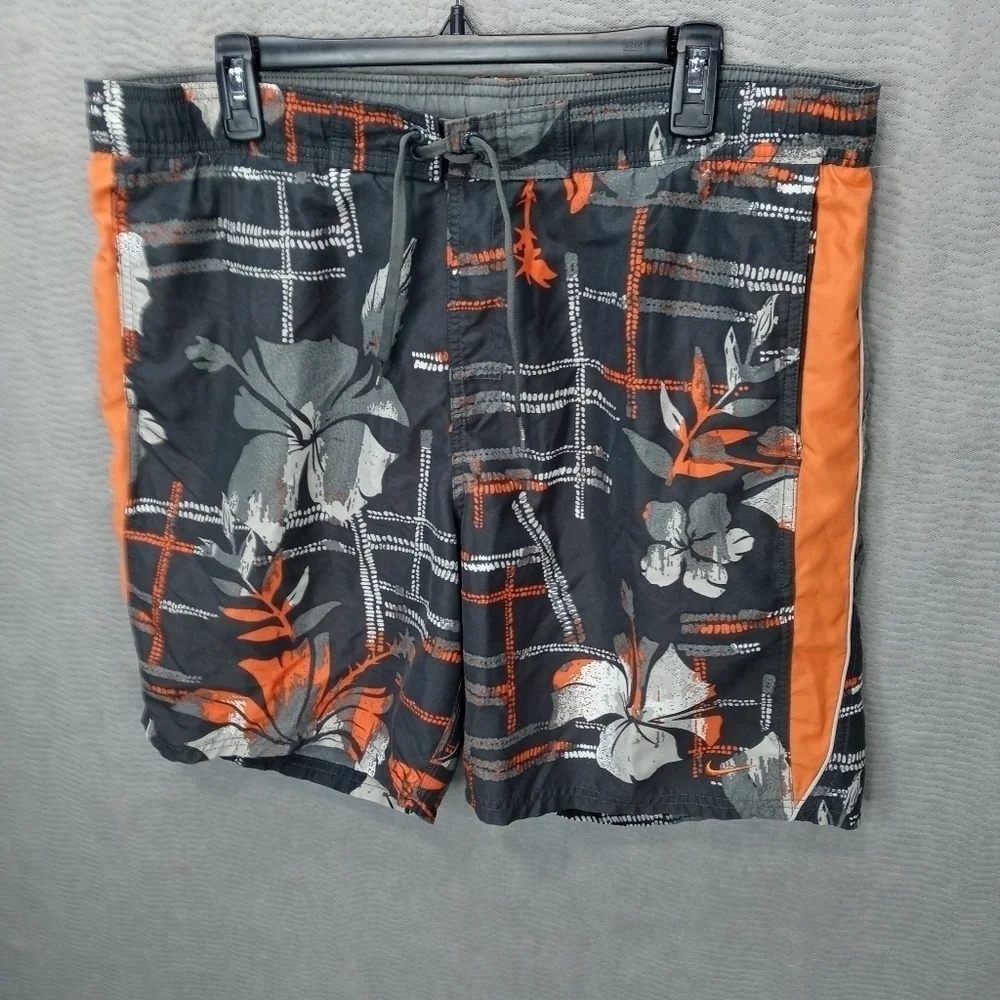 Nike Swim men's Large drawstring swim shorts. Sz 38-40×8